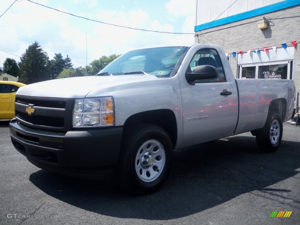 2011 Silverado 1500 Regular Cab 4x4 - Sheer Silver Metallic / Dark Titanium photo #1