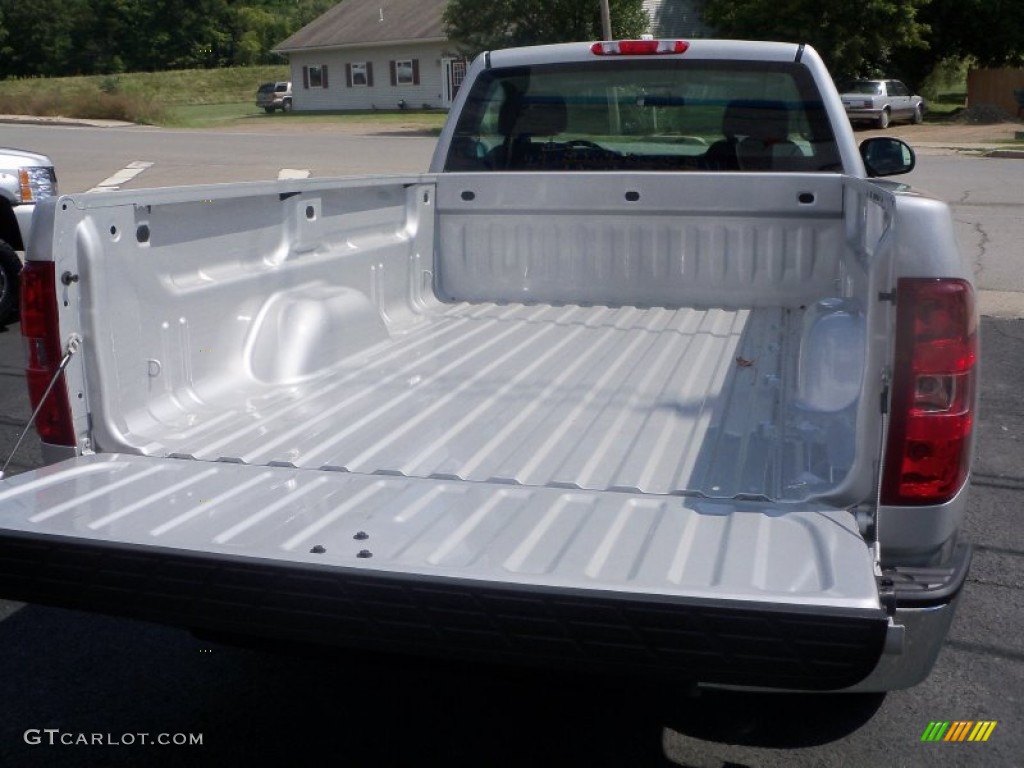 2011 Silverado 1500 Regular Cab 4x4 - Sheer Silver Metallic / Dark Titanium photo #10