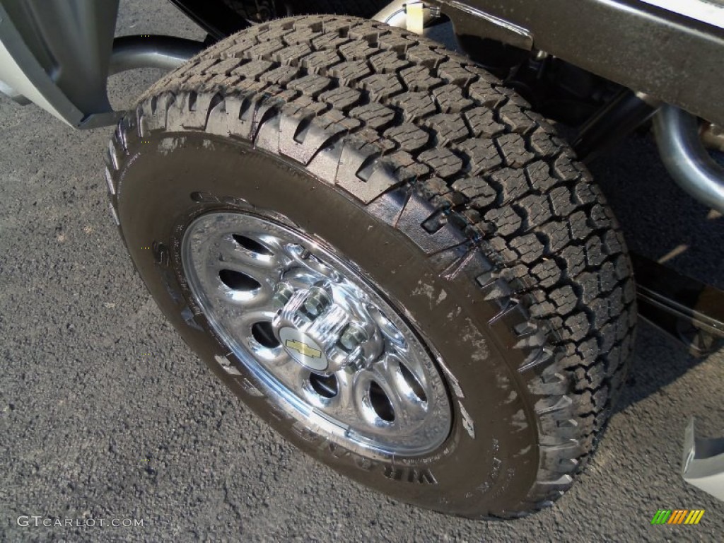 2011 Silverado 1500 LS Regular Cab 4x4 - Sheer Silver Metallic / Dark Titanium photo #10