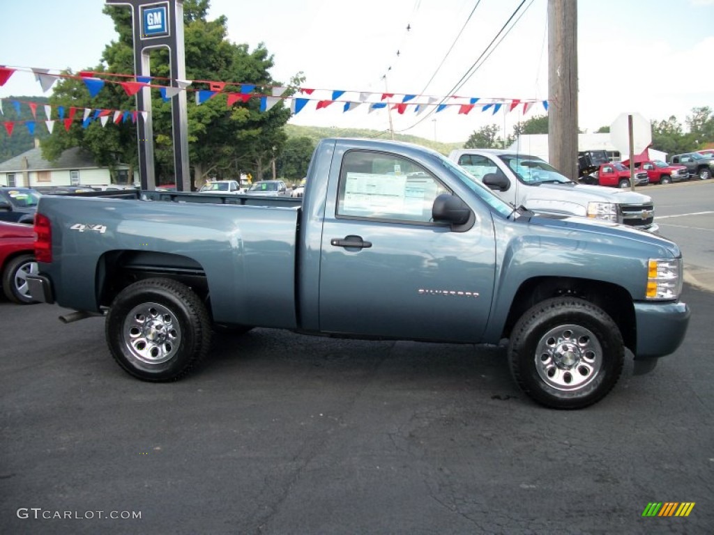 2011 Silverado 1500 LS Regular Cab 4x4 - Blue Granite Metallic / Dark Titanium photo #1