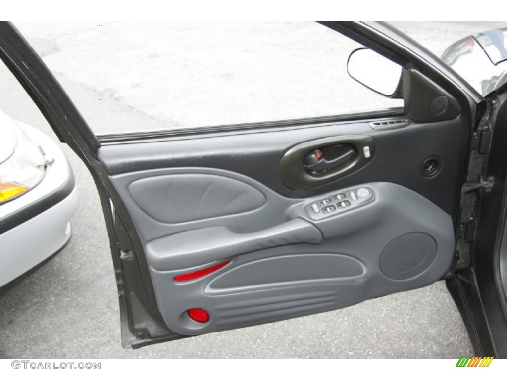 2002 Pontiac Bonneville SLE Dark Pewter Door Panel Photo #53122122
