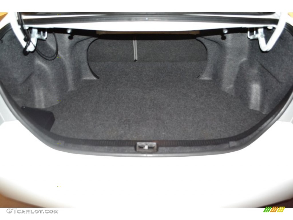 2010 Camry LE - Super White / Ash Gray photo #12