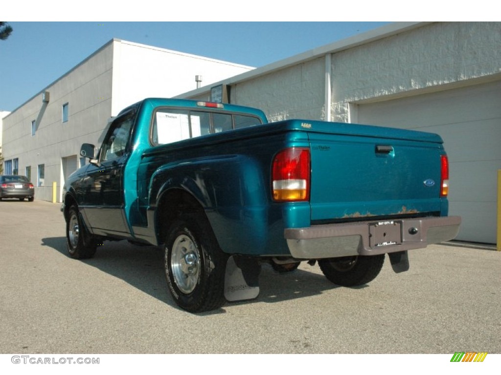 1997 Ranger XLT Regular Cab - Cayman Green Metallic / Medium Graphite photo #6