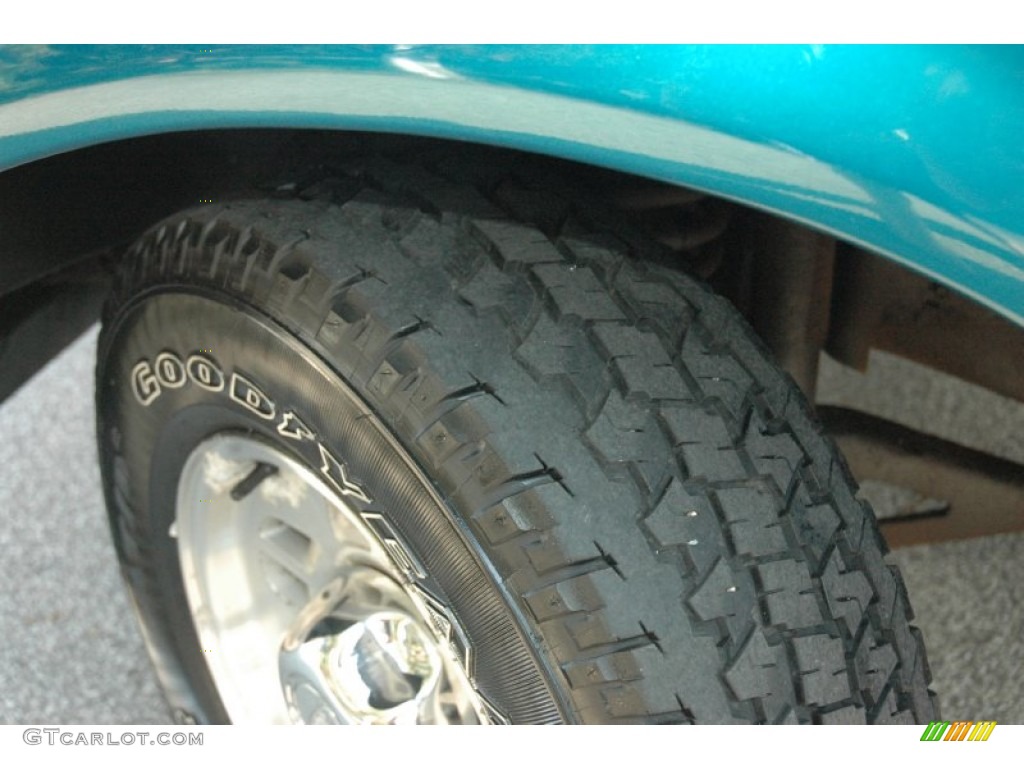 1997 Ranger XLT Regular Cab - Cayman Green Metallic / Medium Graphite photo #10