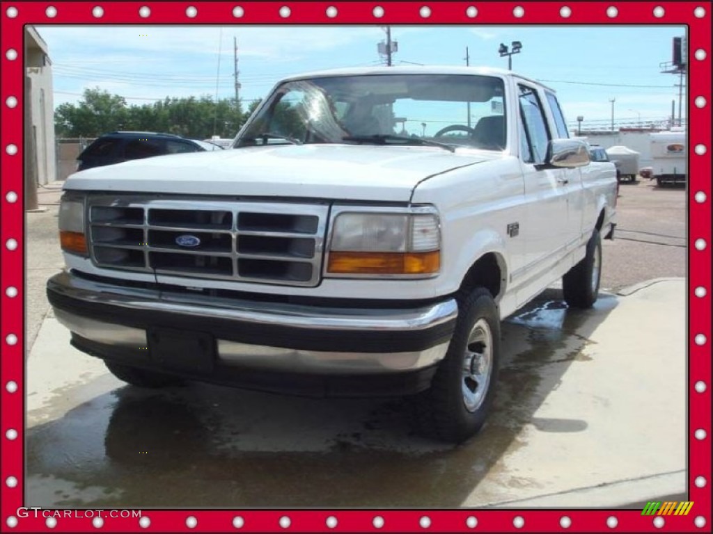 1995 F150 XLT Extended Cab 4x4 - Colonial White / Beige photo #1