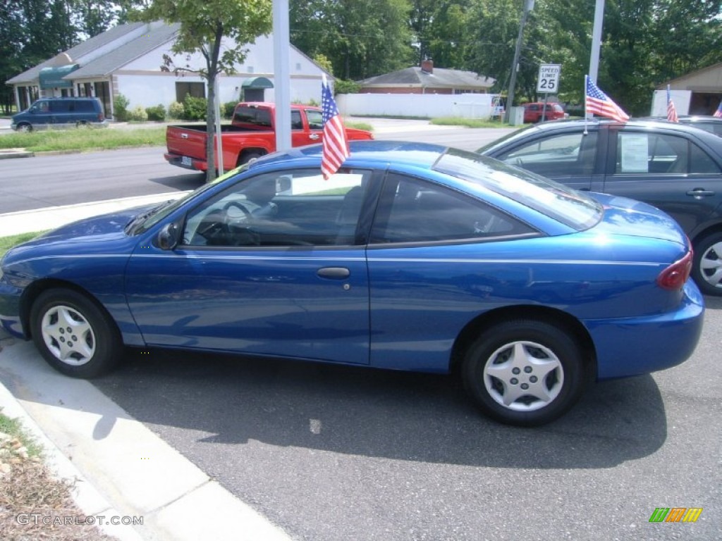 2005 Cavalier Coupe - Arrival Blue Metallic / Graphite Gray photo #3