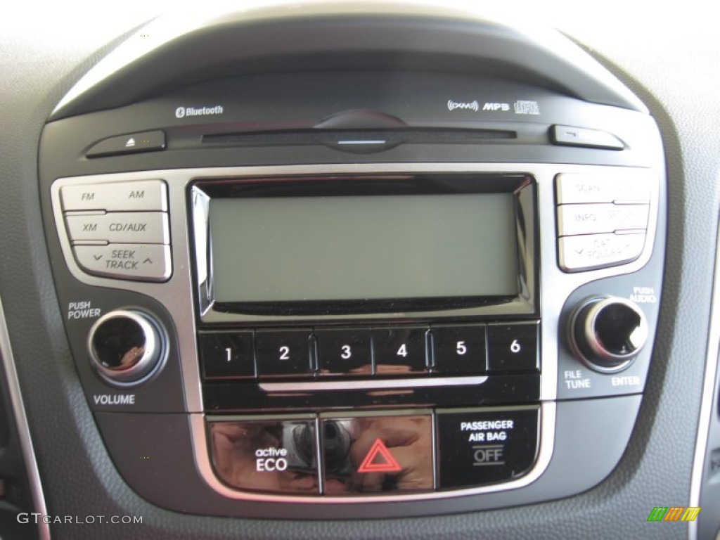 2012 Hyundai Tucson GLS Audio System Photo #53130787