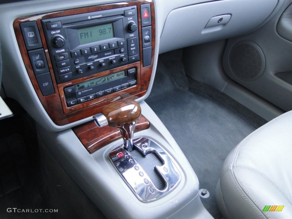 2005 Volkswagen Passat GLX Sedan 5 Speed Tiptronic Automatic Transmission Photo #53133520