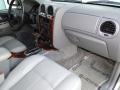 Liquid Silver Metallic - Envoy SLE Photo No. 28