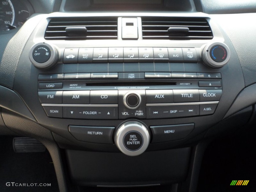 2009 Honda Accord LX-S Coupe Audio System Photos