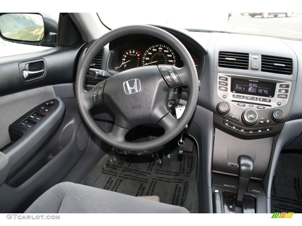 2007 Honda Accord LX V6 Sedan Gray Dashboard Photo #53136265