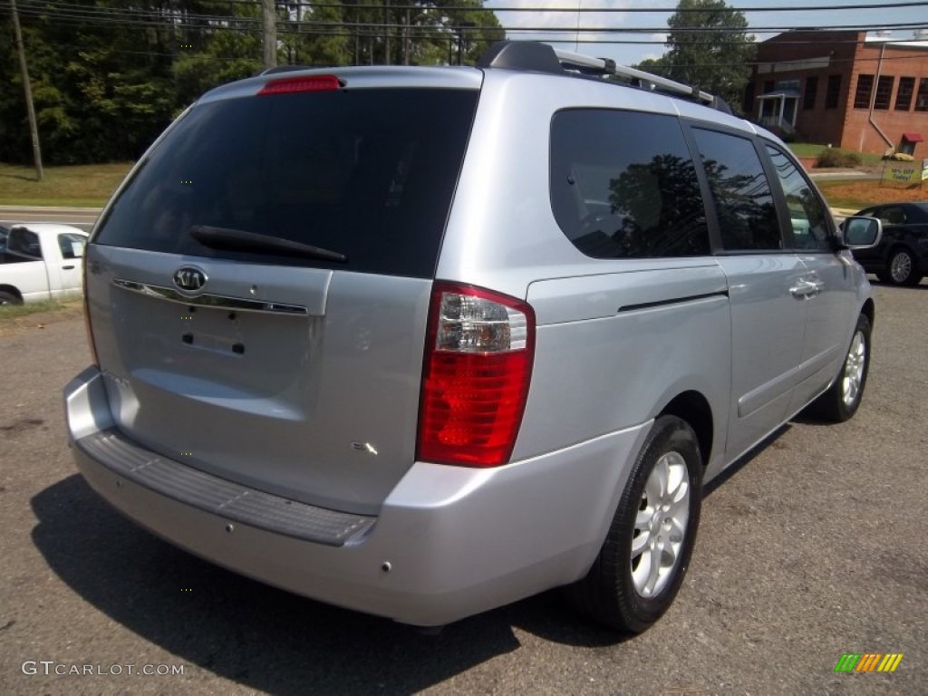 2006 Sedona EX - Silver / Gray photo #3