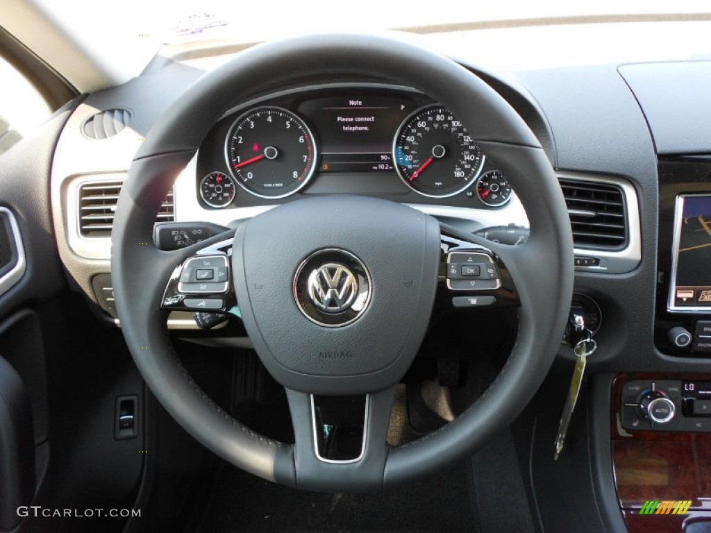 2012 Volkswagen Touareg VR6 FSI Lux 4XMotion Black Anthracite Steering Wheel Photo #53137147