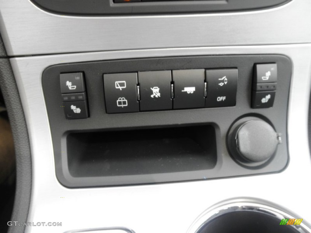 2012 GMC Acadia SLT AWD Controls Photo #53140668