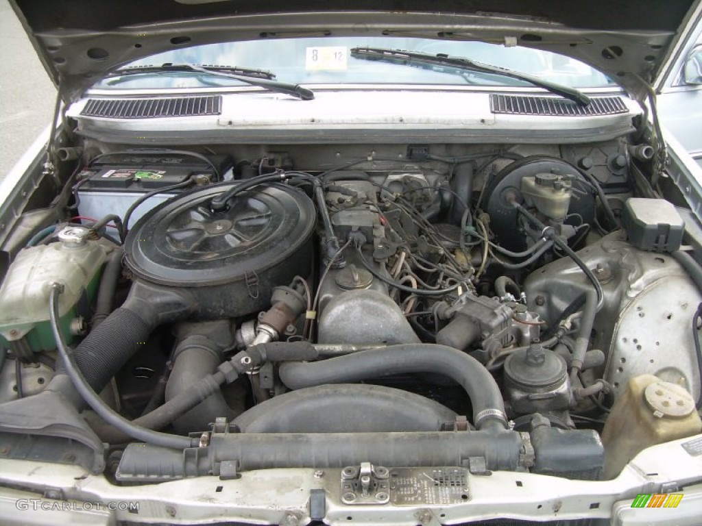 1983 Mercedes-Benz E Class 300 D Sedan 3.0 Liter SOHC 10-Valve Diesel 5 Cylinder Engine Photo #53141059