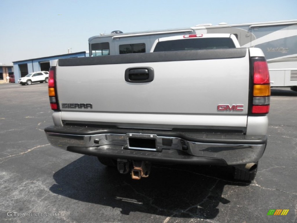 2005 Sierra 2500HD SLE Regular Cab 4x4 - Silver Birch Metallic / Dark Pewter photo #17