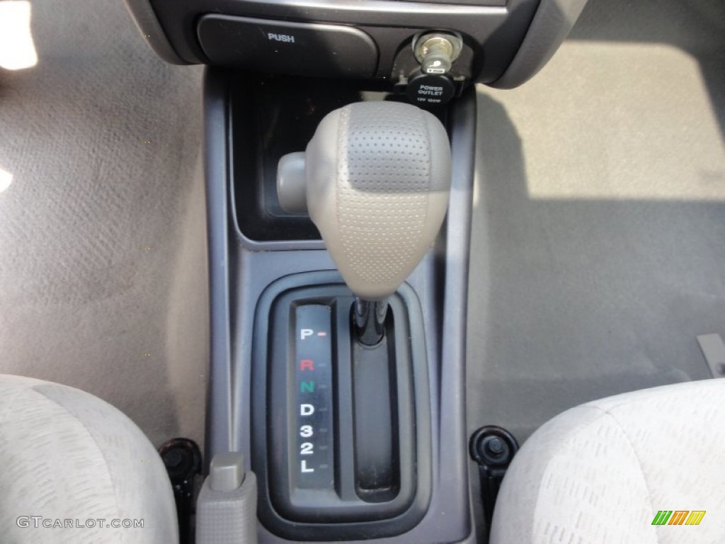 2004 Elantra GLS Sedan - Sea Shell Green / Beige photo #43