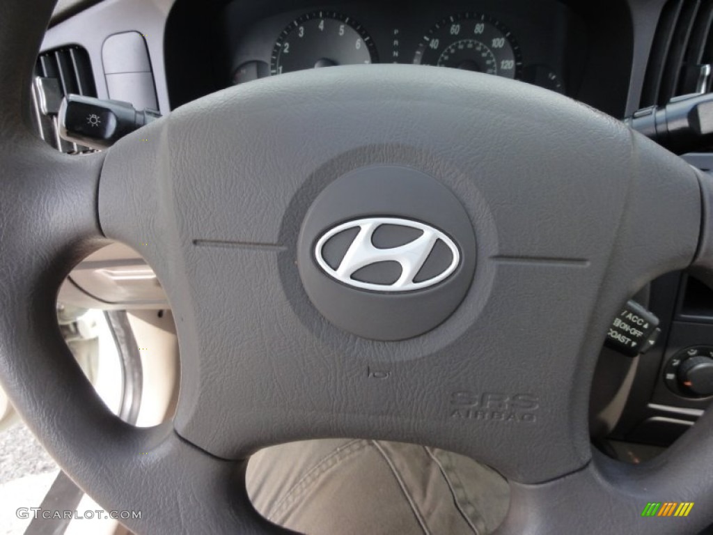 2004 Elantra GLS Sedan - Sea Shell Green / Beige photo #46