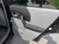 2005 Storm Gray Saturn VUE V6  photo #23