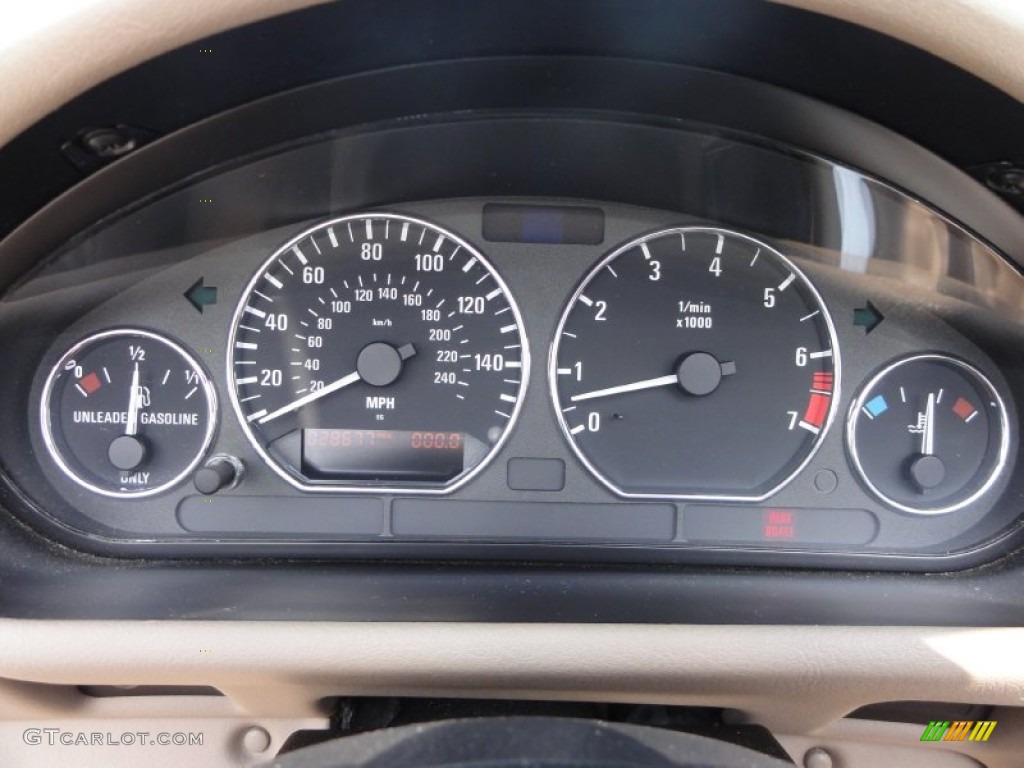 2002 BMW Z3 3.0i Roadster Gauges Photos