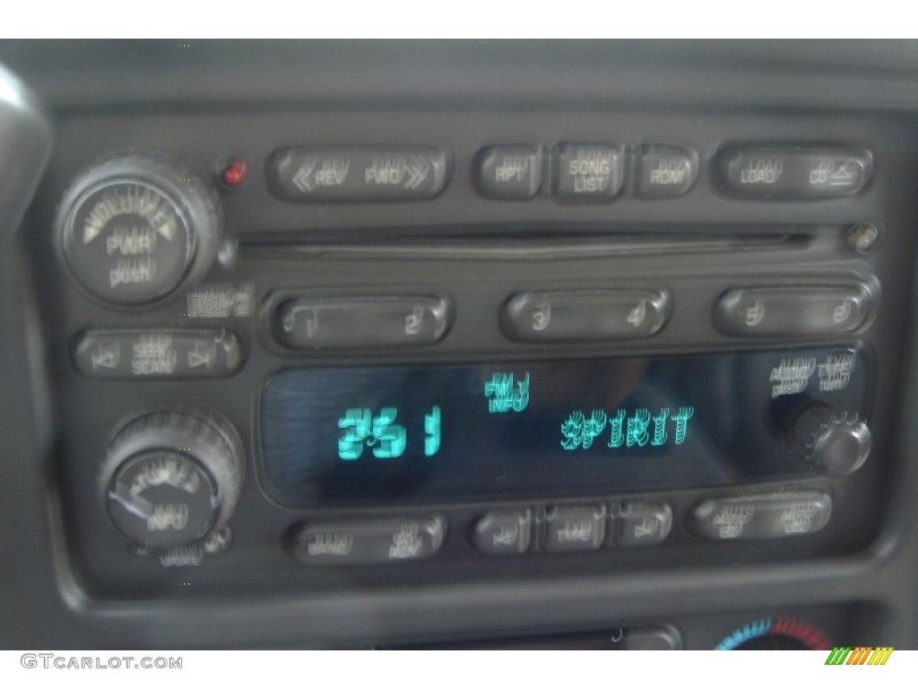 2005 Tahoe LT 4x4 - Dark Gray Metallic / Gray/Dark Charcoal photo #37