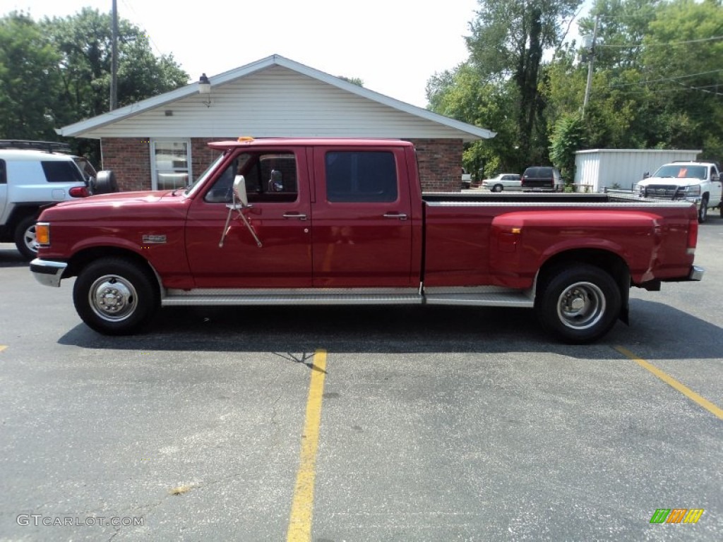 1990 F350 XLT Crew Cab 4x4 - Bright Red / Red photo #1