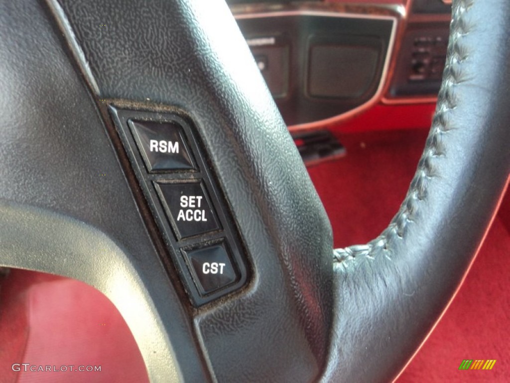 1990 F350 XLT Crew Cab 4x4 - Bright Red / Red photo #27