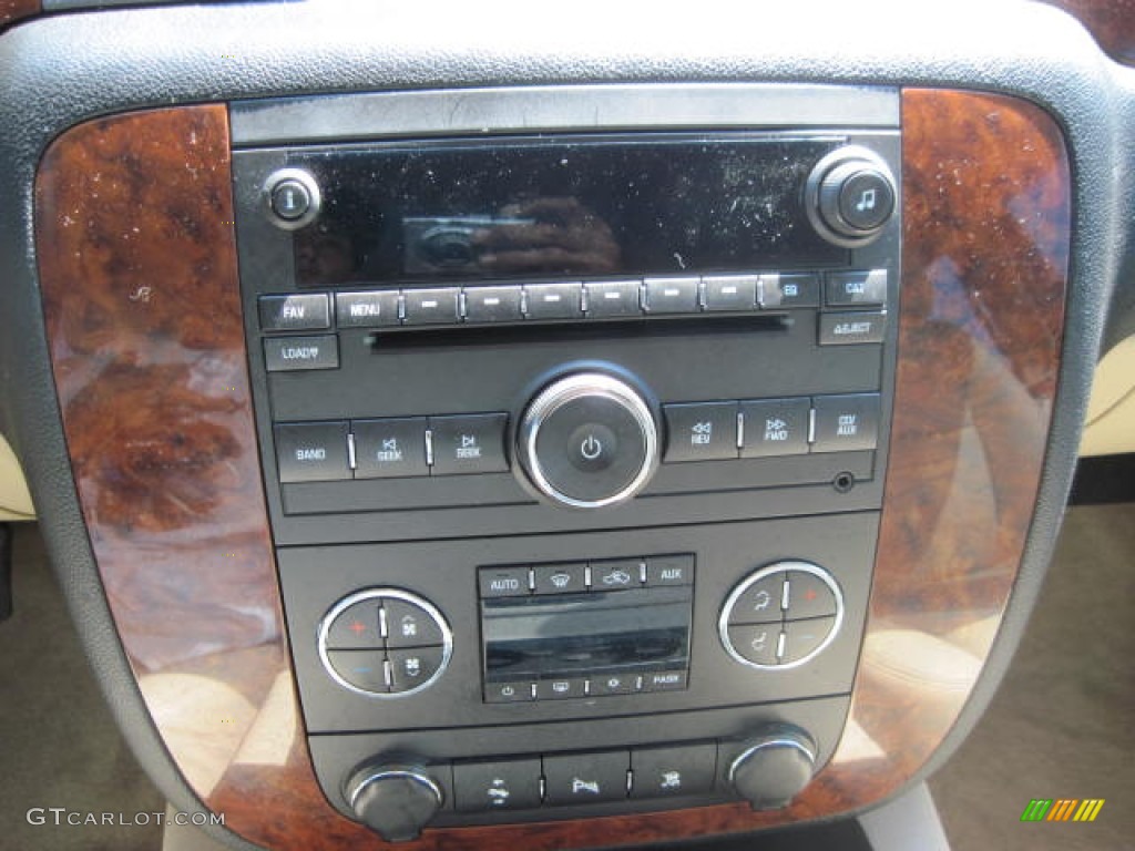 2008 Chevrolet Tahoe LT 4x4 Audio System Photo #53153194