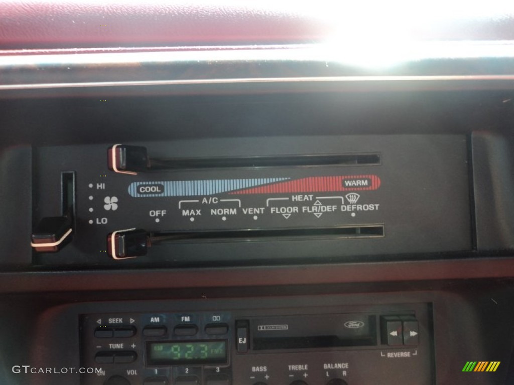 1990 Ford F350 XLT Crew Cab 4x4 Controls Photos