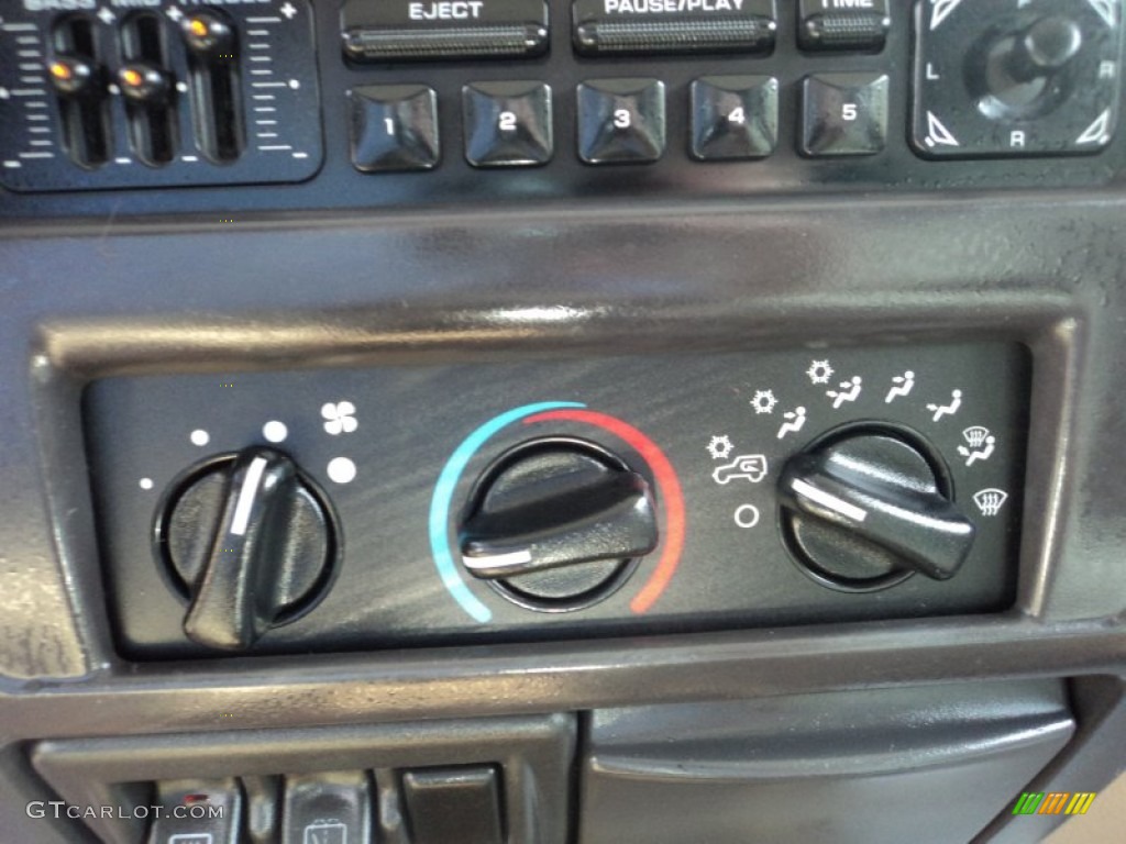 2001 Wrangler Sahara 4x4 - Forest Green / Camel/Dark Green photo #18