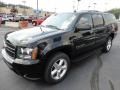 Black - Suburban LT 4x4 Photo No. 3