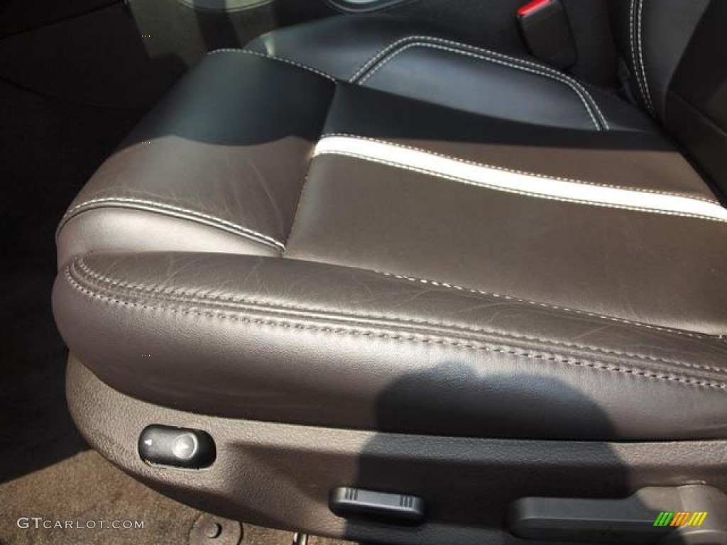Charcoal Black/Cashmere Interior 2011 Ford Mustang GT Coupe Photo #53156675