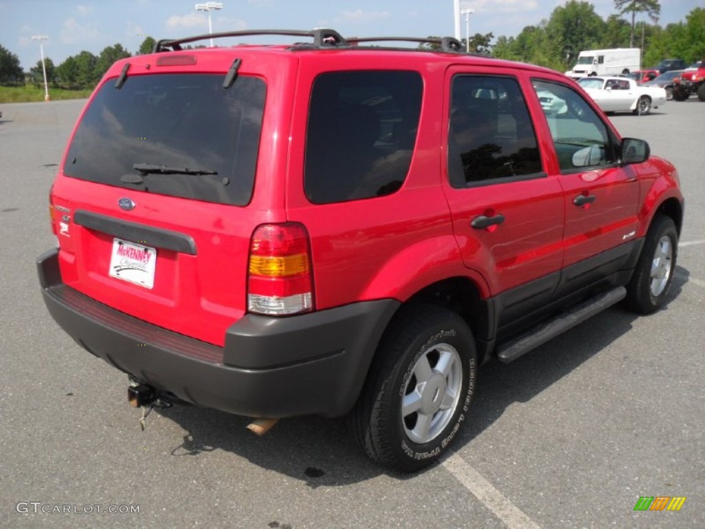 2002 Escape XLS 4WD - Bright Red / Medium Graphite photo #4