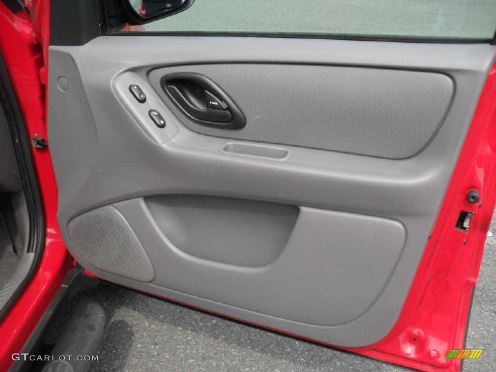 2002 Ford Escape XLS 4WD Medium Graphite Door Panel Photo #53157413