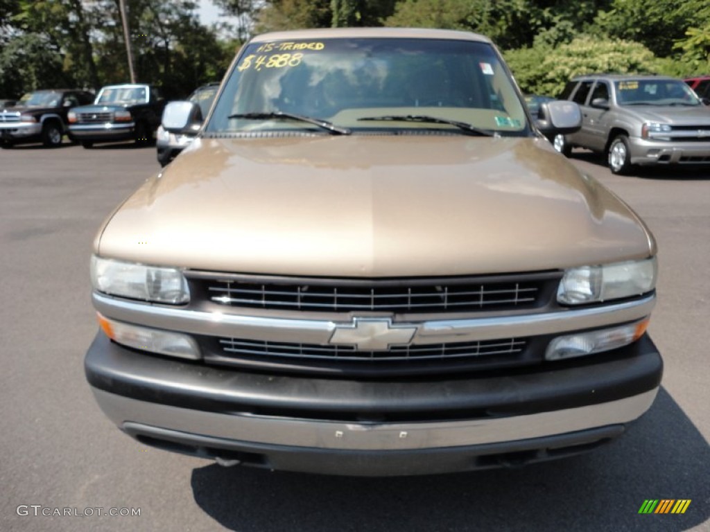 1999 Silverado 1500 LS Extended Cab 4x4 - Sunset Gold Metallic / Medium Oak photo #2