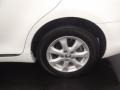 Super White - Camry LE Photo No. 16