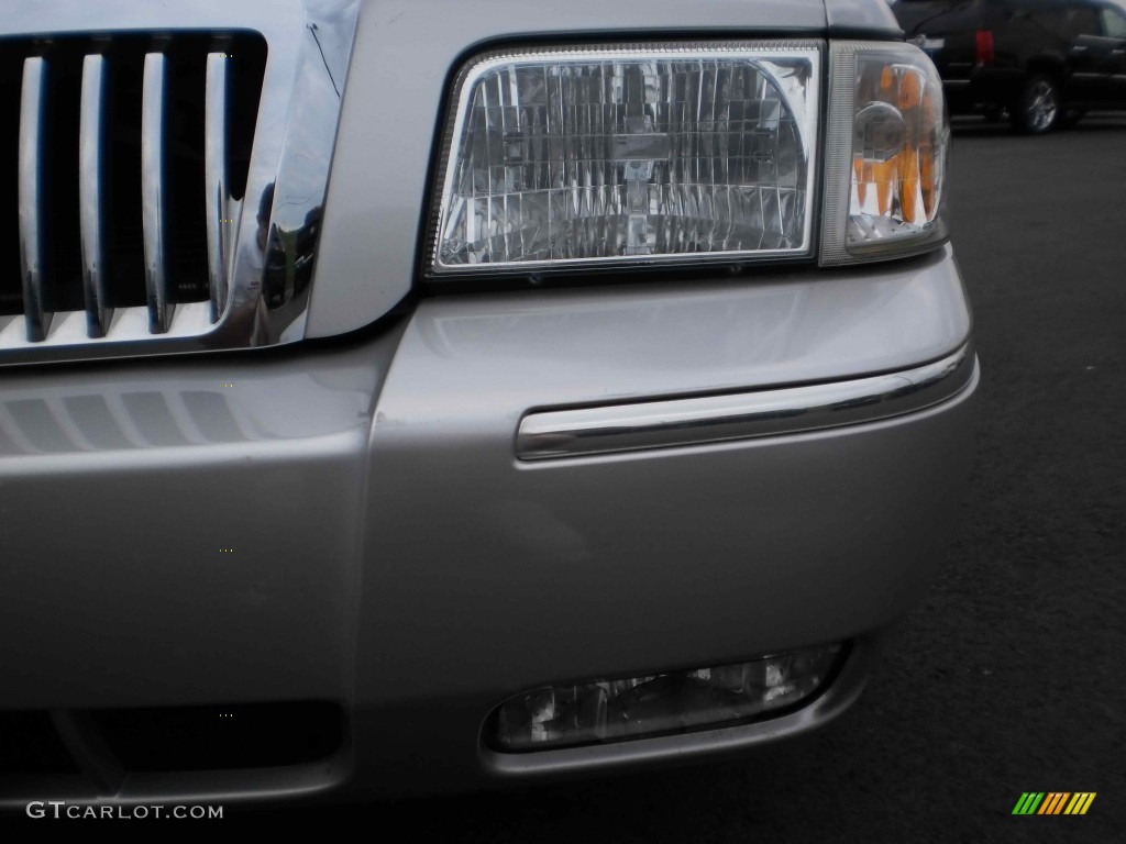 2006 Grand Marquis LS - Silver Birch Metallic / Charcoal Black photo #10