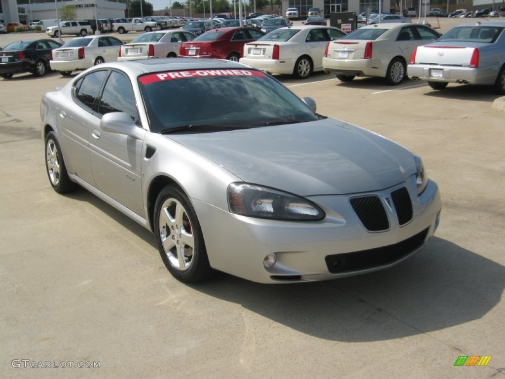 2008 Liquid Silver Metallic Pontiac Grand Prix GXP Sedan 53117456