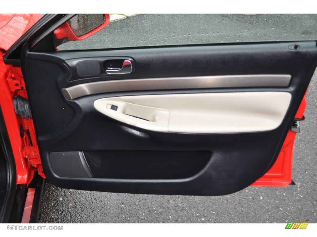 2001 Audi A4 1.8T Sedan Ecru/Onyx Door Panel Photo #53163686