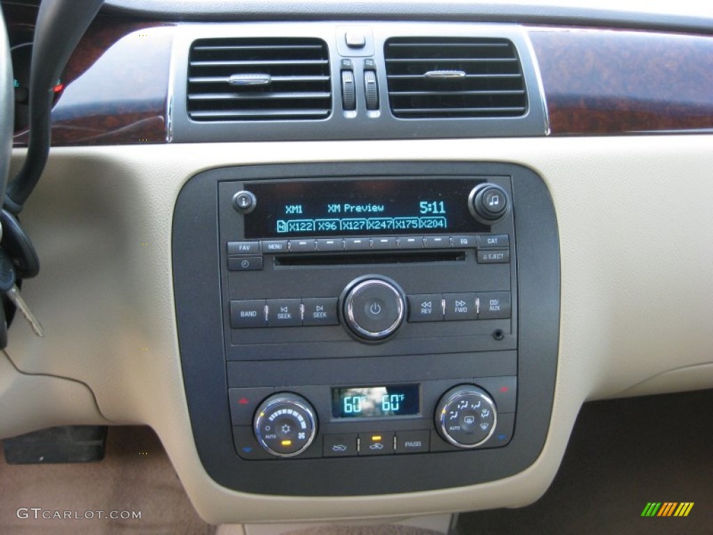 2011 Buick Lucerne CXL Audio System Photo #53165820