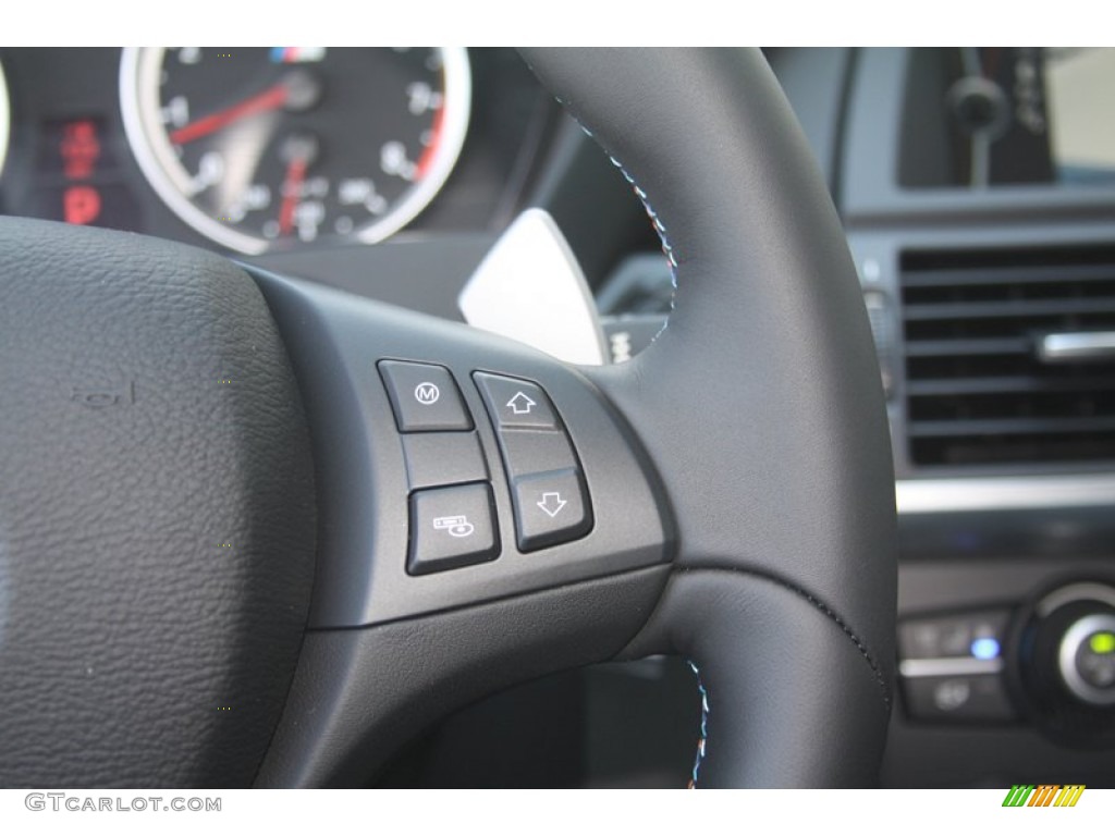 2012 BMW X6 M Standard X6 M Model Controls Photo #53166930