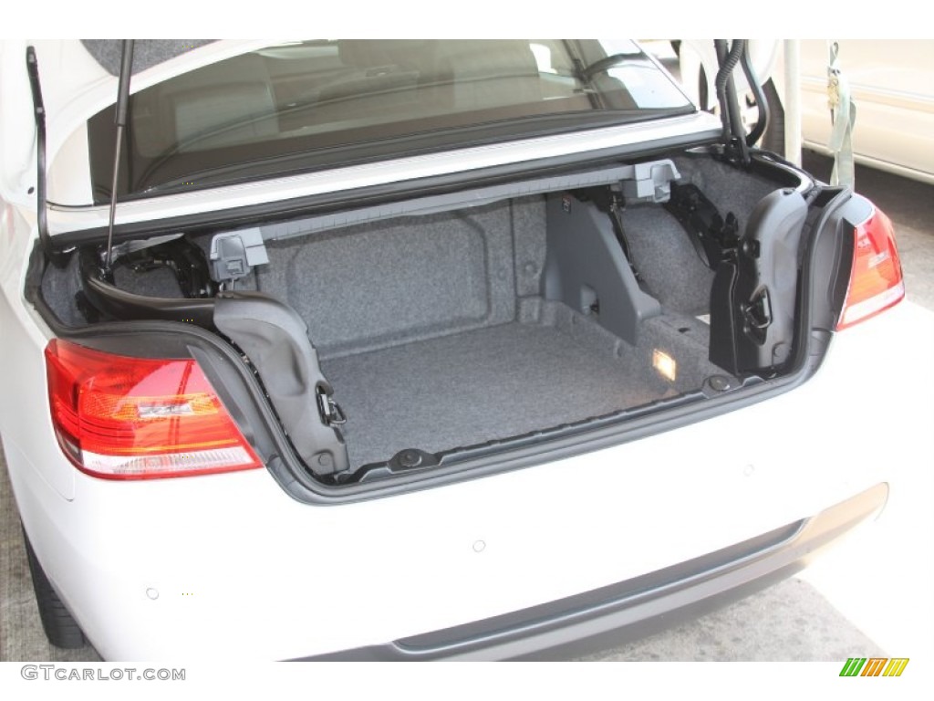 2010 BMW 3 Series 328i Convertible Trunk Photo #53168187