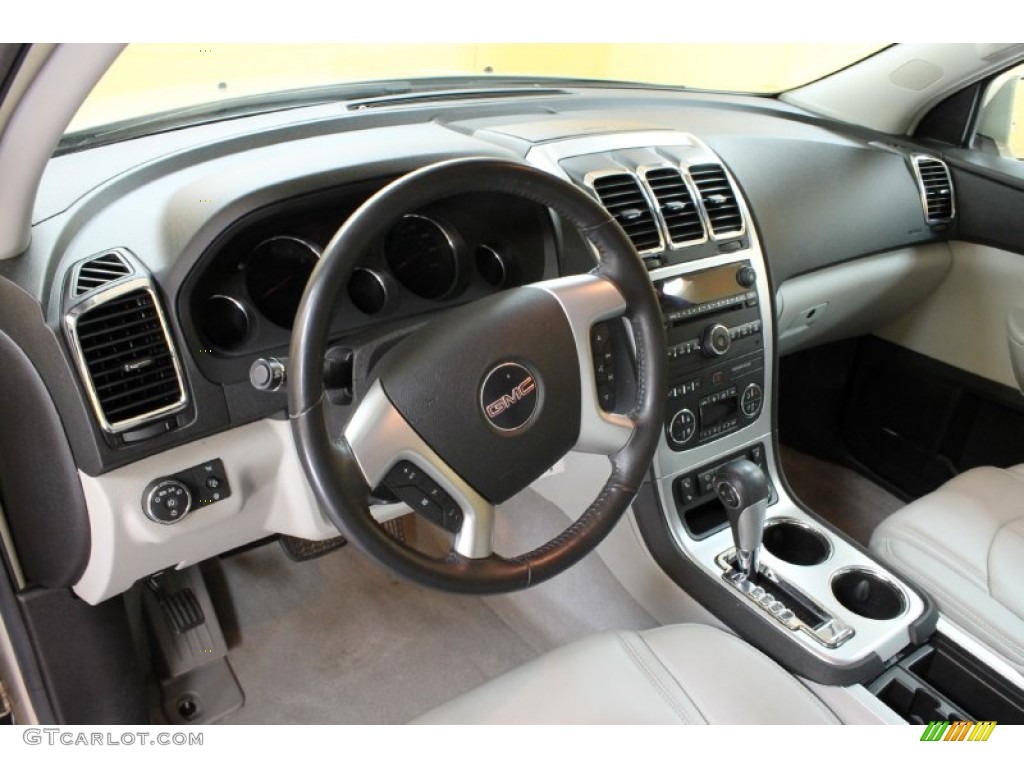 2008 Acadia SLT AWD - Gold Mist Metallic / Light Titanium photo #6