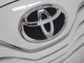 Super White - Camry XLE Photo No. 9