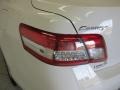 Super White - Camry XLE Photo No. 13