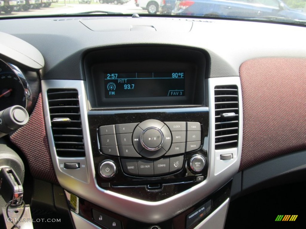2012 Chevrolet Cruze LT/RS Controls Photo #53176900