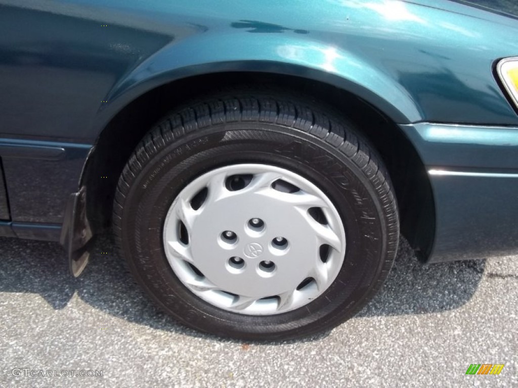 1998 Camry LE - Dark Green Metallic / Oak photo #9