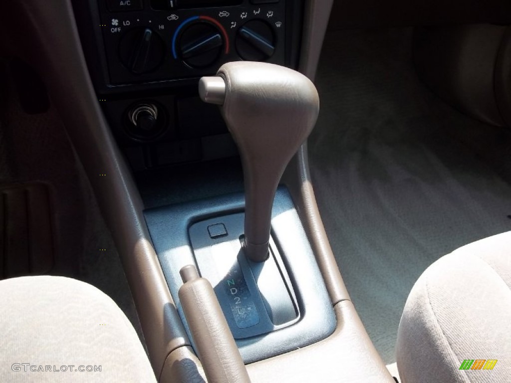 1998 Camry LE - Dark Green Metallic / Oak photo #25