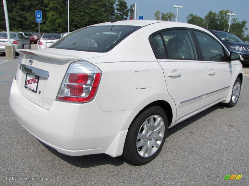 2012 Sentra 2.0 S - Aspen White / Charcoal photo #5