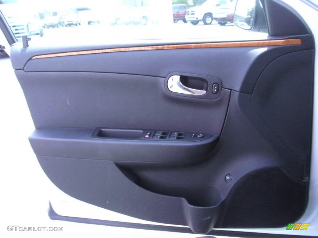 2010 Chevrolet Malibu LT Sedan Ebony Door Panel Photo #53182016